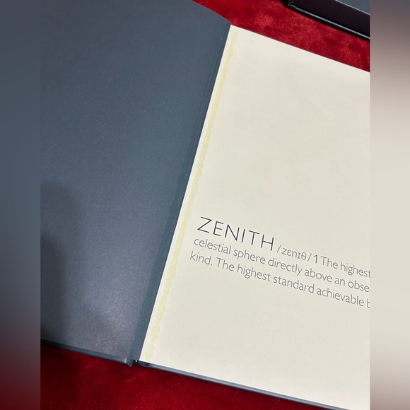 Rolls Royce coffee table collectors book - Picture 6 of 9